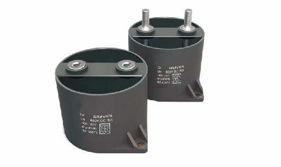 Welder capacitor